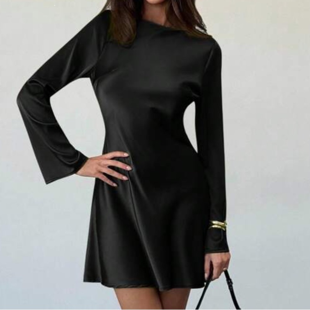SHEIN Blackless Mini Dress